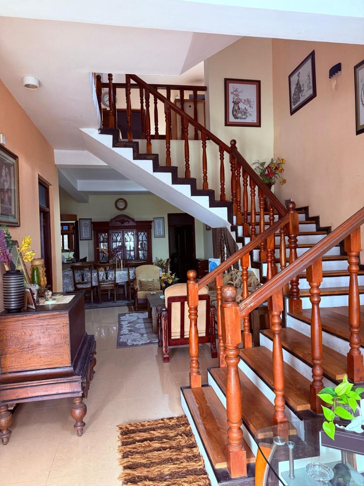 Resident View Homestay Kandy Exterior foto