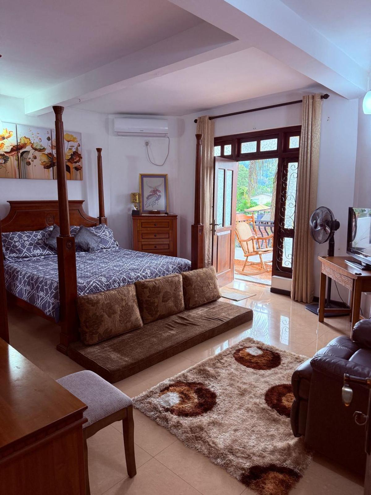 Resident View Homestay Kandy Exterior foto